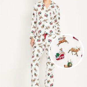 Old Navy Vintage Reindeer Print Flannel Pajama Set